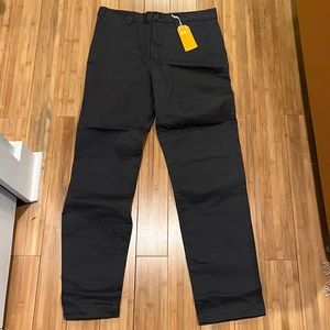 New, never worn H&M regular fit stretch pants, size 33/34